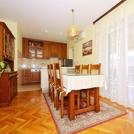 Apartment Vukadin Trogir Zewnętrze zdjęcie