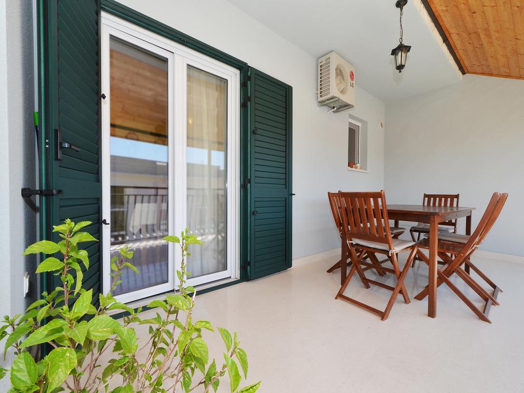 Apartment Vukadin Trogir Zewnętrze zdjęcie
